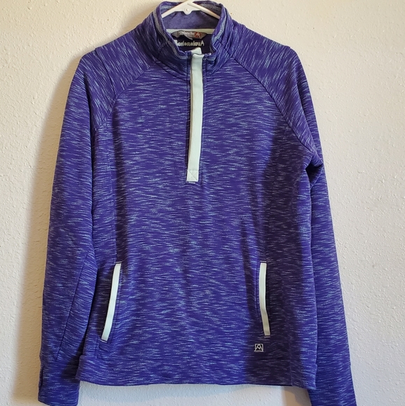 Avalanche Tops - Avalancha top Long Sleeve.